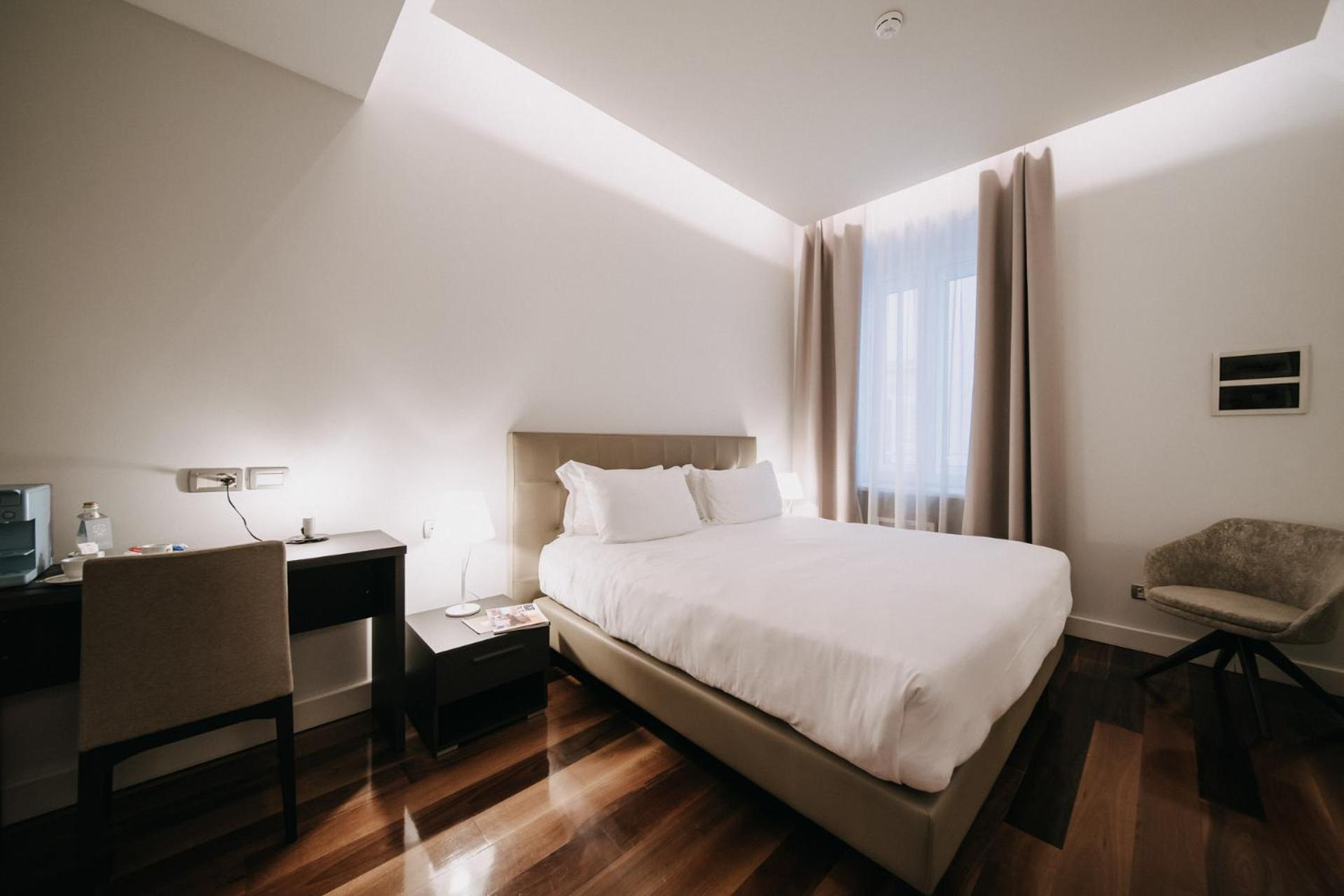 Hotel Vis A Vis Hotel 4*